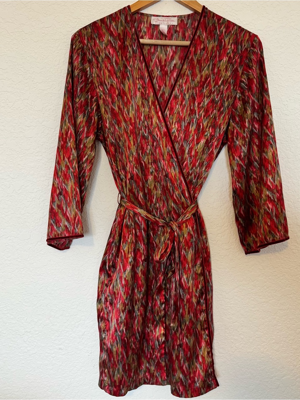 VTG Oscar De La Renta Pink Label Robe Small 3/4 Sleeve Red Water Color Silky